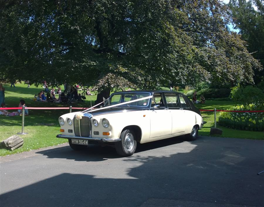 Daimler DS420 State Limousine wedding car