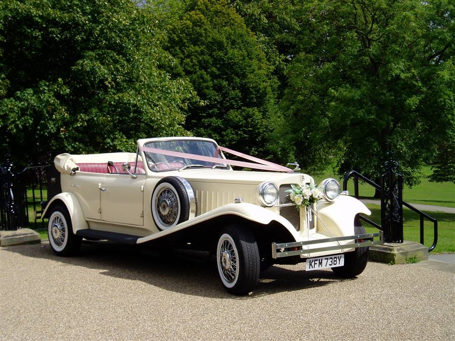 Classic discount wedding car