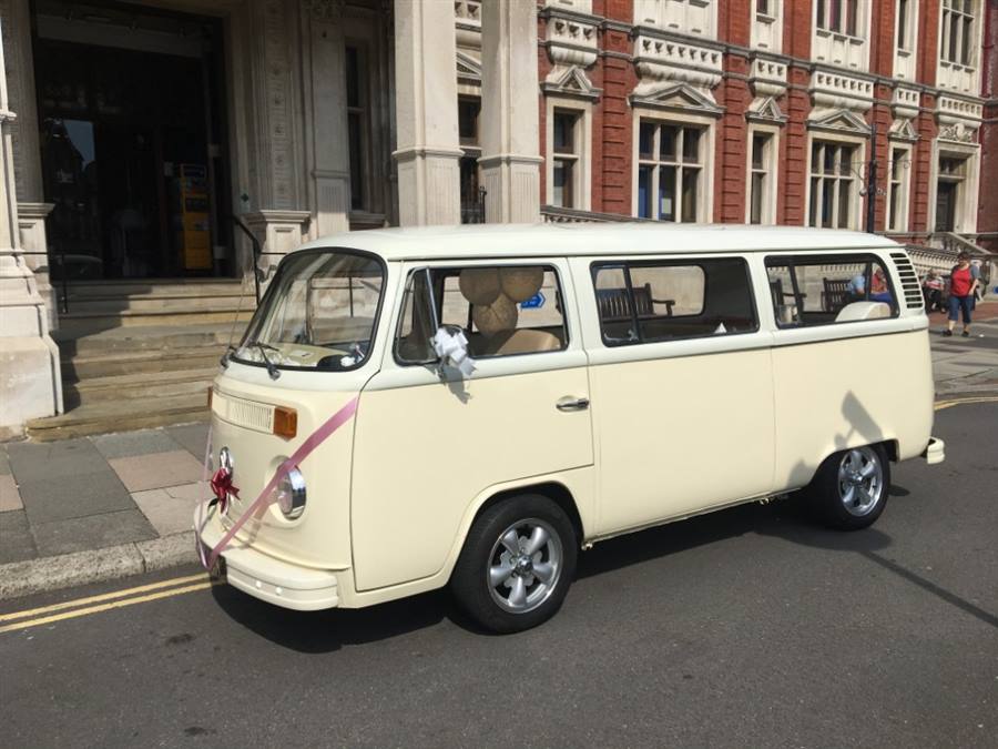 VW Campervan T2 Bay Window (Felix) wedding car