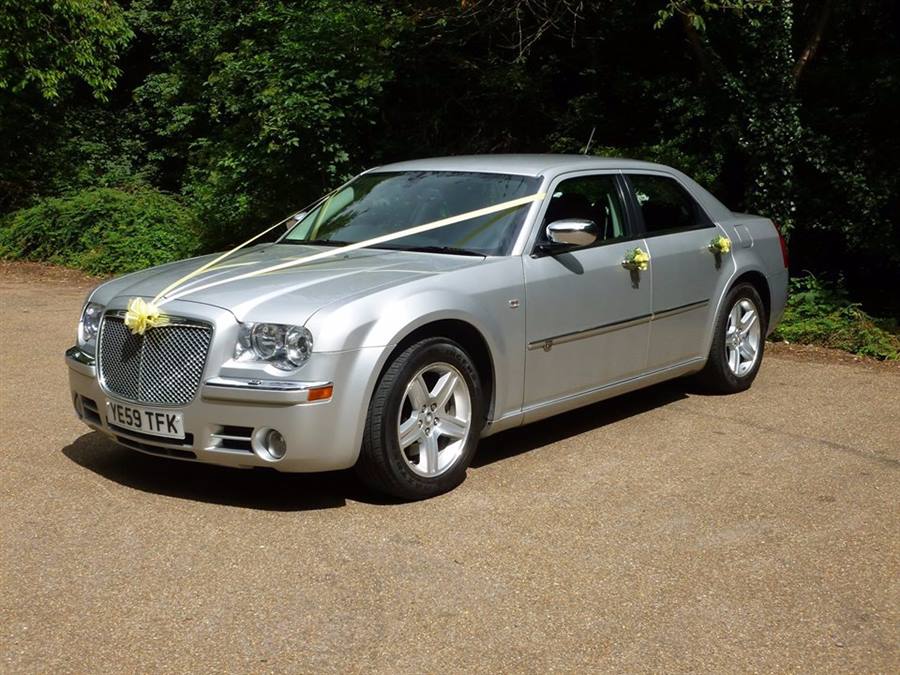 Chrysler 300C wedding car