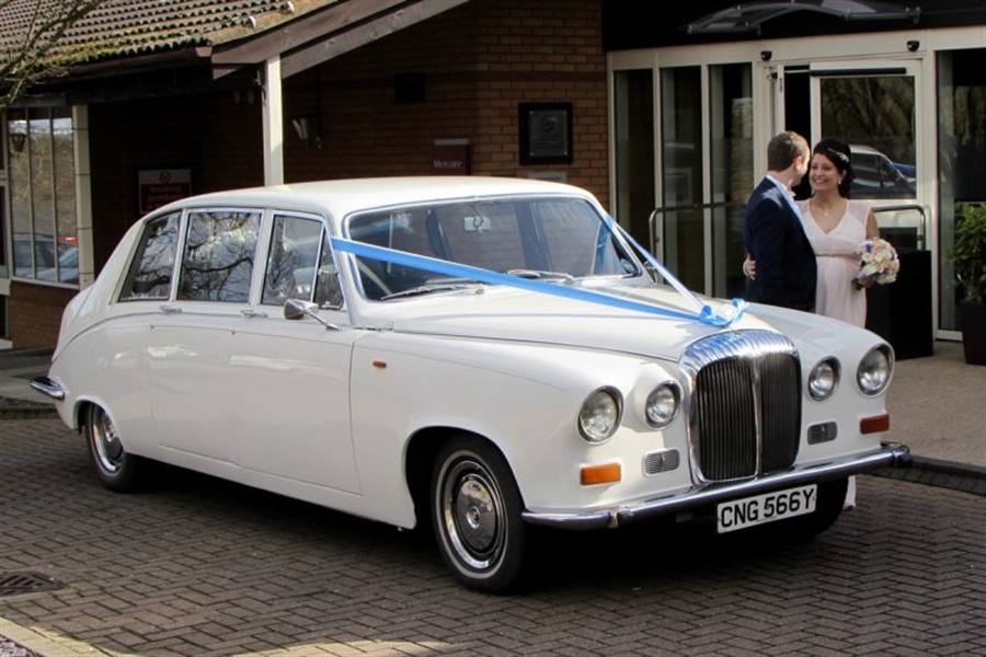 Daimler DS420 wedding car