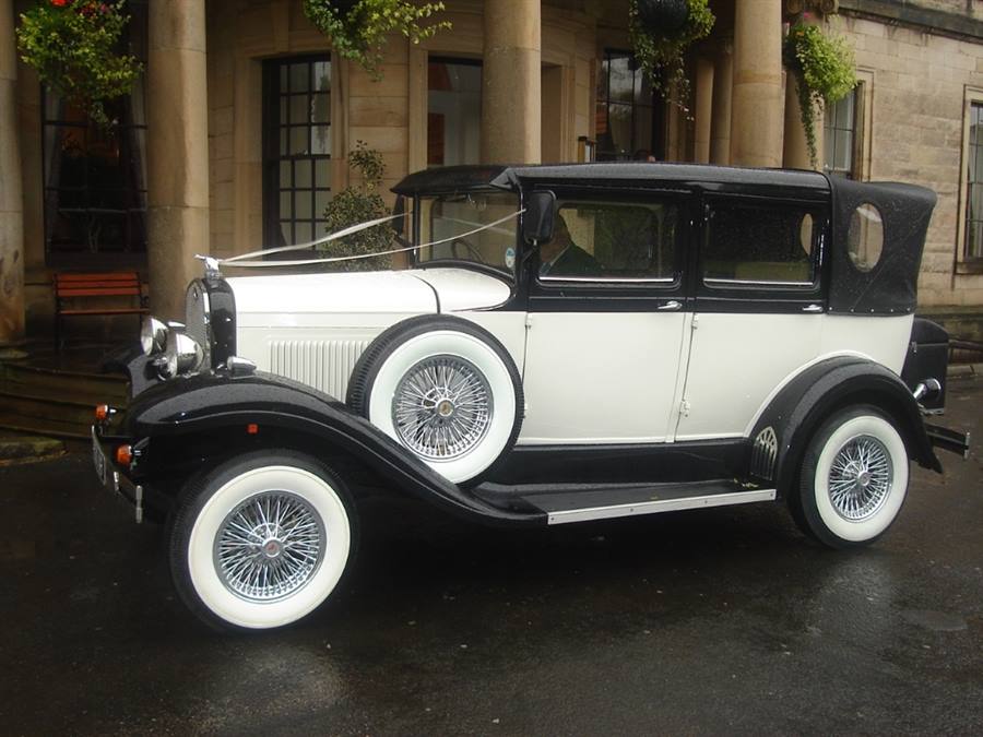 Badsworth Landaulette wedding car