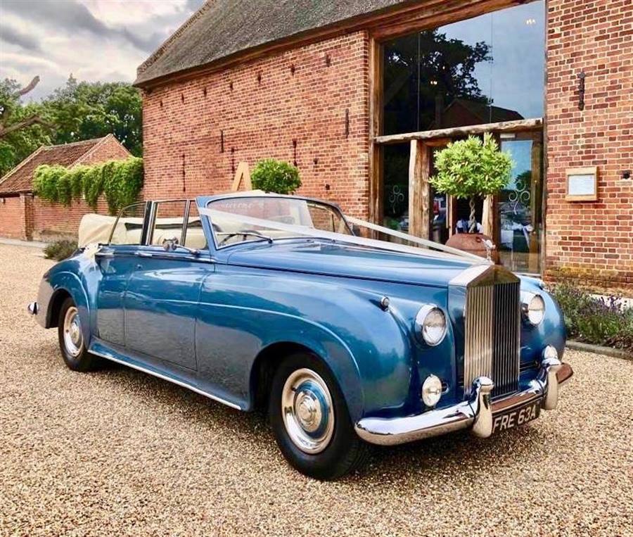Rolls Royce Silver Cloud wedding car