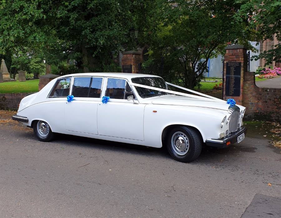 Daimler DS420 wedding car