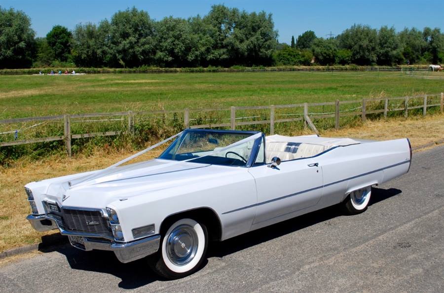 Cadillac 1968 De Ville wedding car
