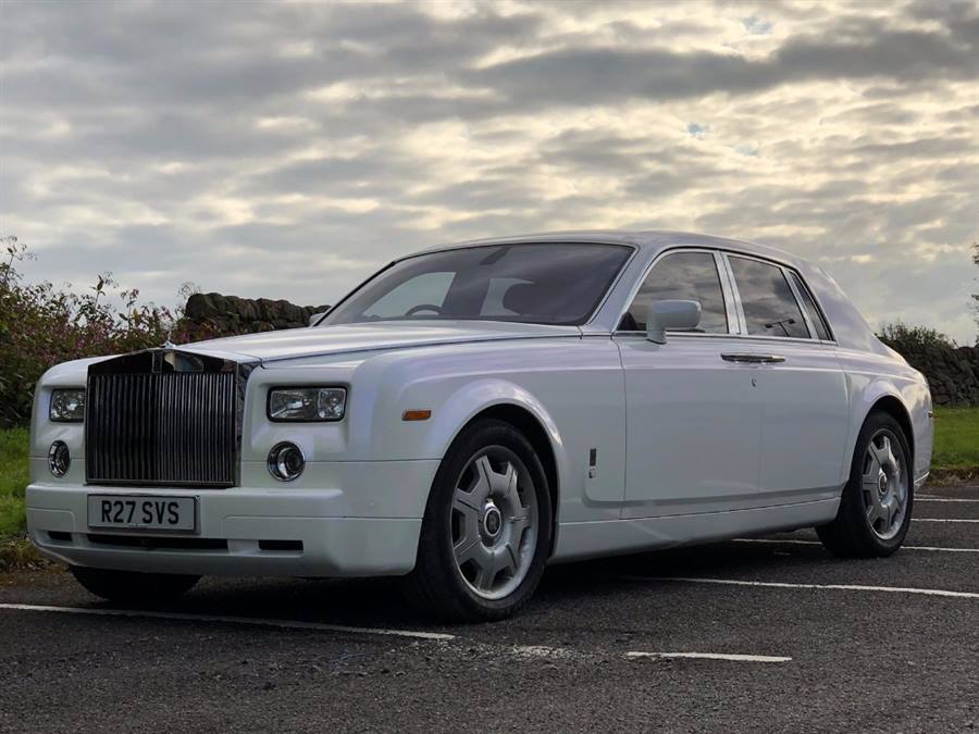 Rolls Royce Phantom wedding car