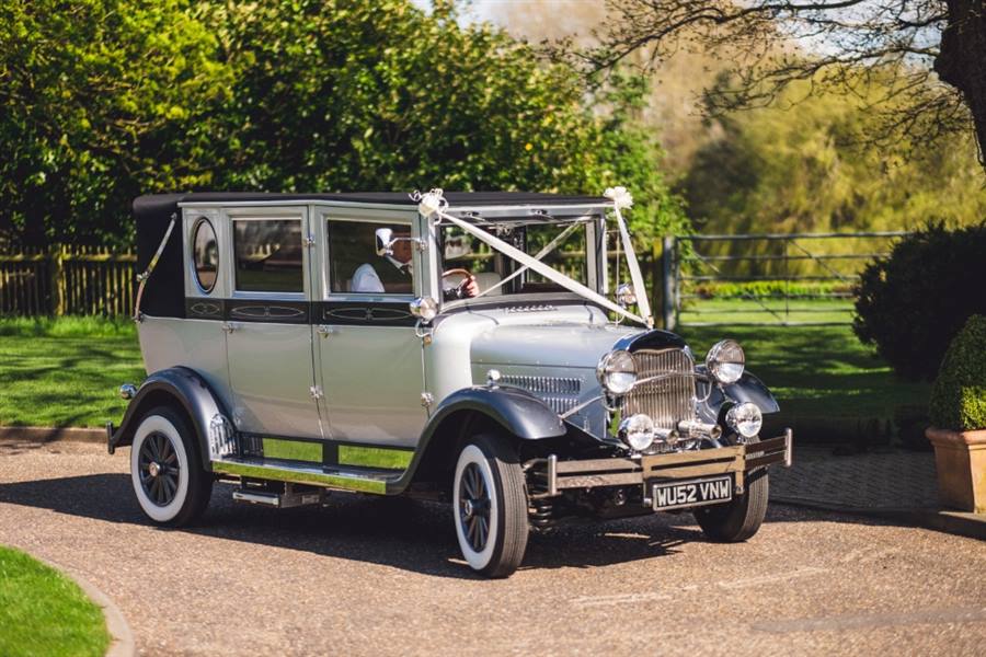 Imperial Viscount wedding car