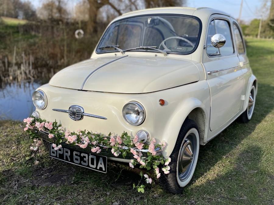 Fiat Classic 500 D wedding car