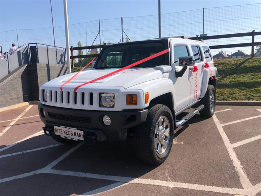 Hummer H3 wedding car