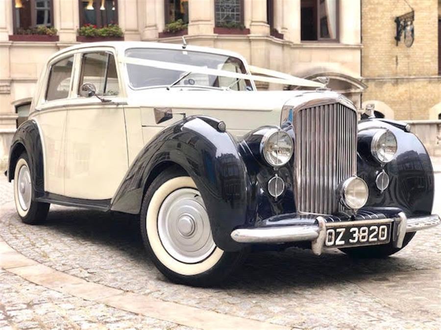 Bentley MK VI wedding car