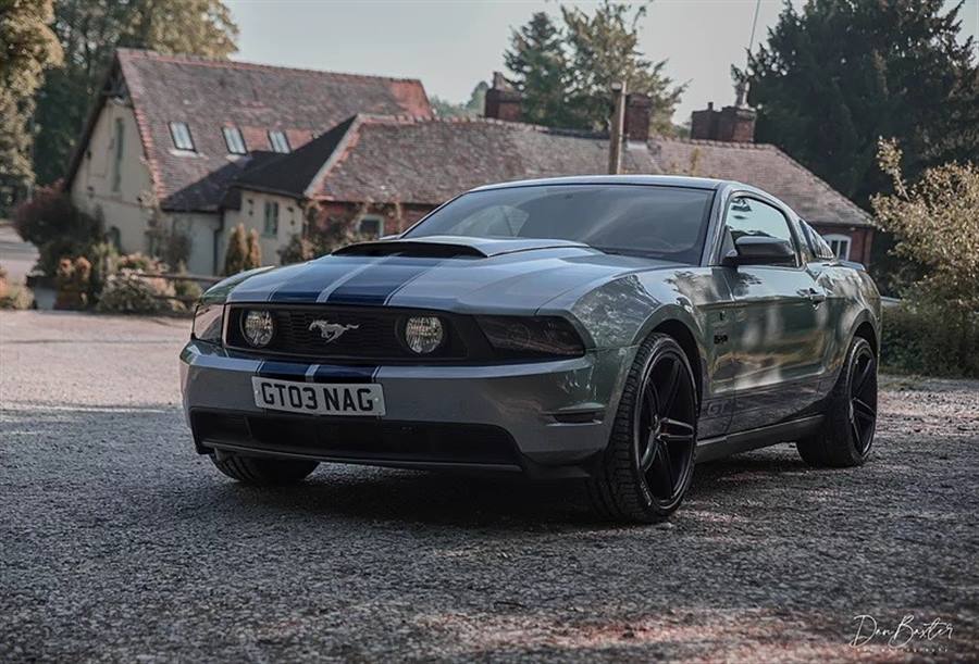 Ford Mustang GT wedding car