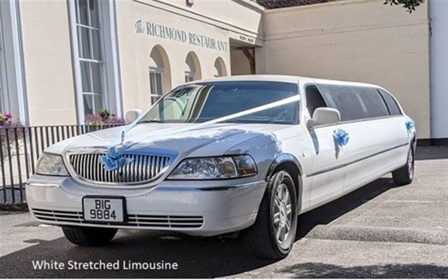 Lincoln Town Car Limousine wedding car