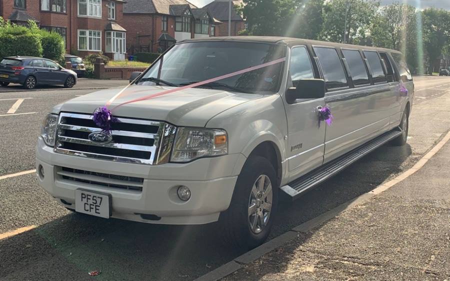 Ford Expedition wedding car