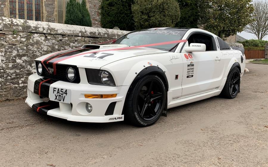Mustang Roush Race wedding car
