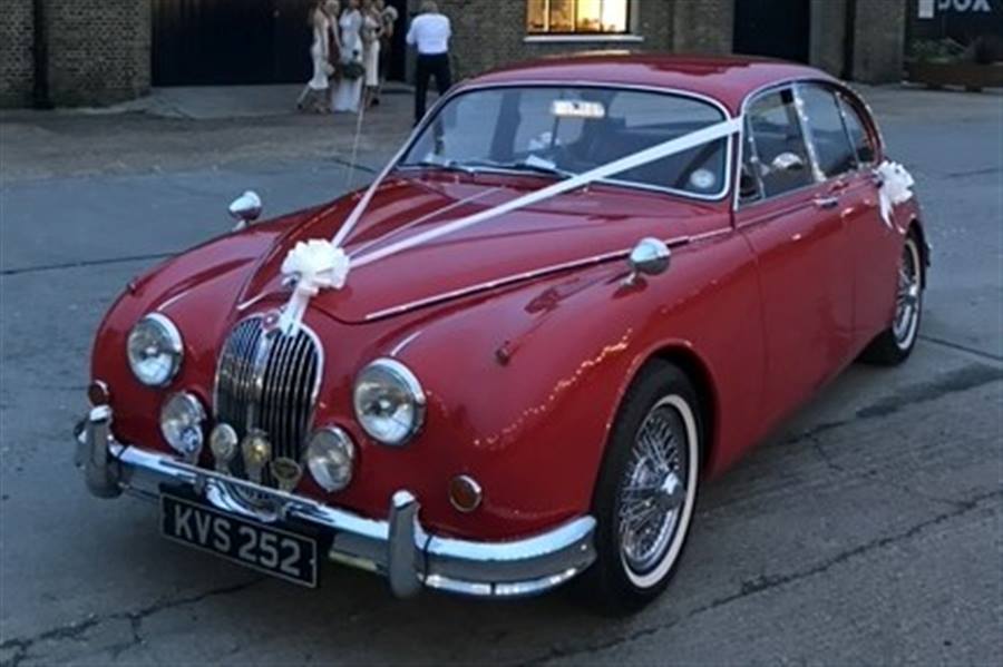 Jaguar MK2 wedding car