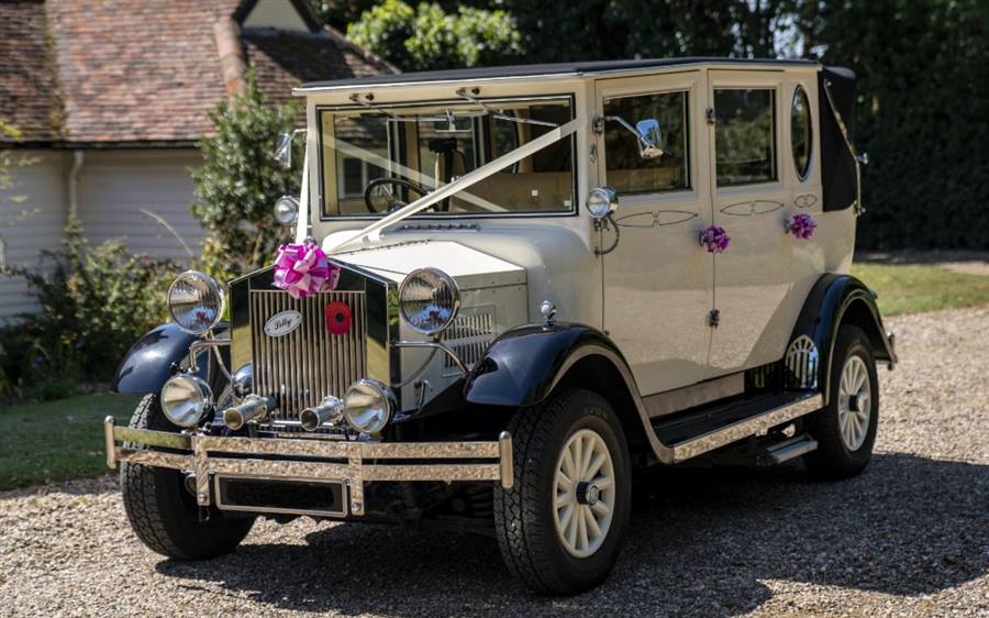 LILLY - Imperial Landaulette wedding car