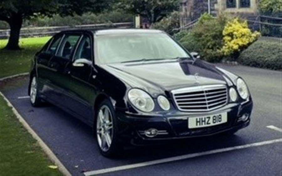Mercedes Limousine wedding car