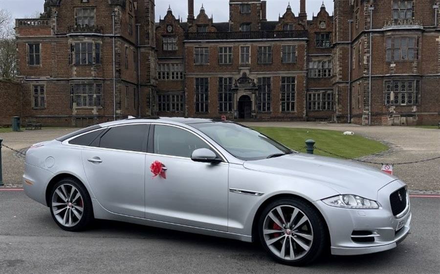 Jaguar XJ wedding car
