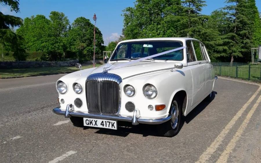 Daimler DS420 Limousine wedding car