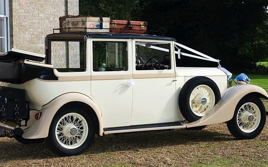 Rolls Royce Laundalette wedding car