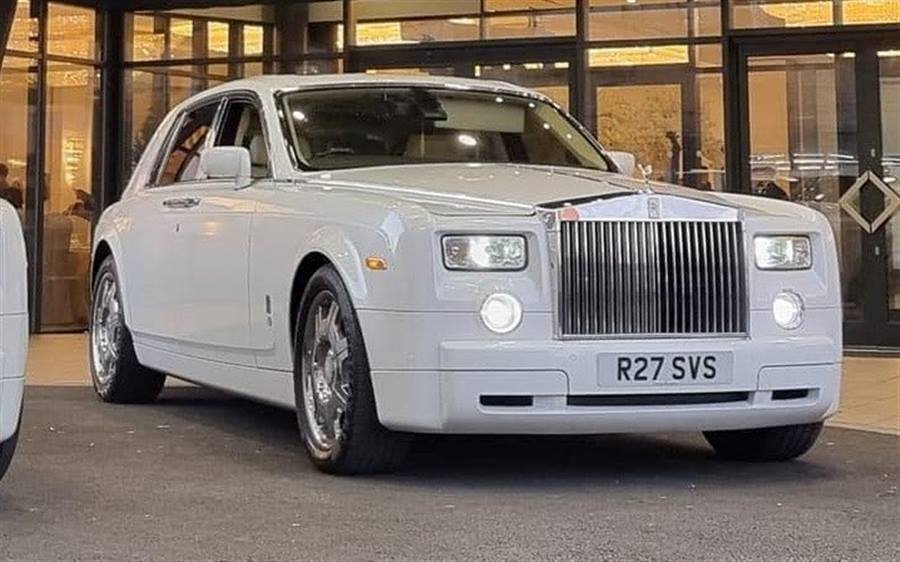 Rolls Royce Phantom wedding car