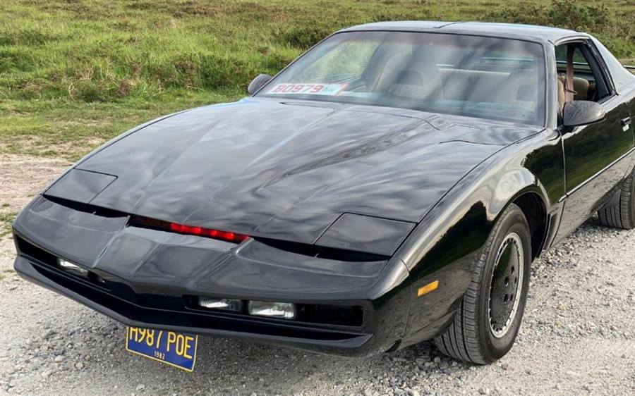 Pontiac Firebird Knightrider KITT wedding car