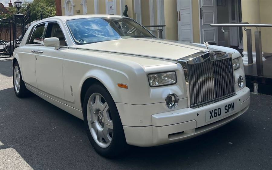 White Rolls Royce Phantom Series Saloon wedding car in Bentley