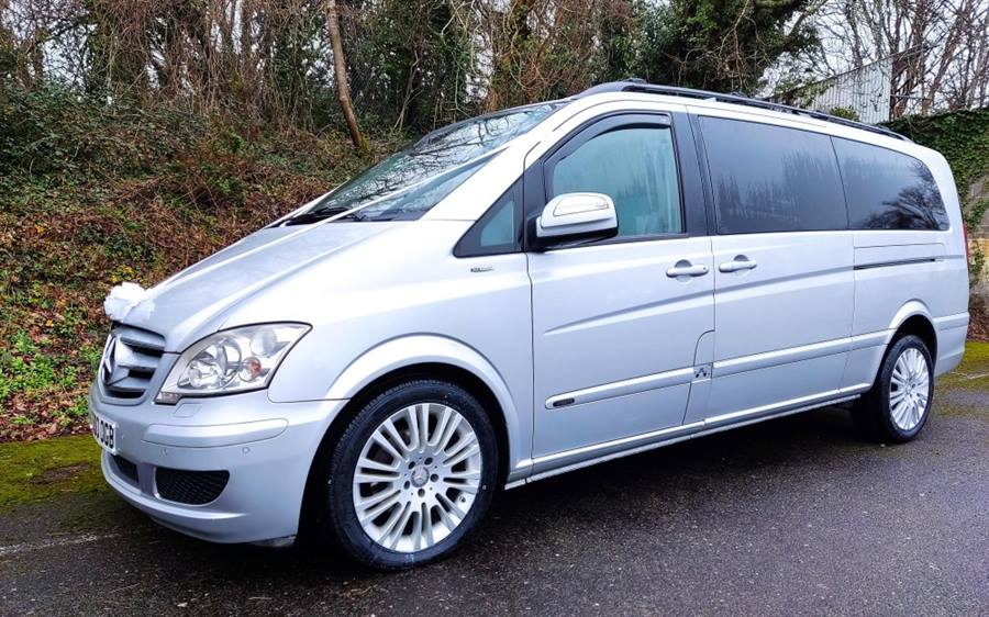 Mercedes Viano wedding car