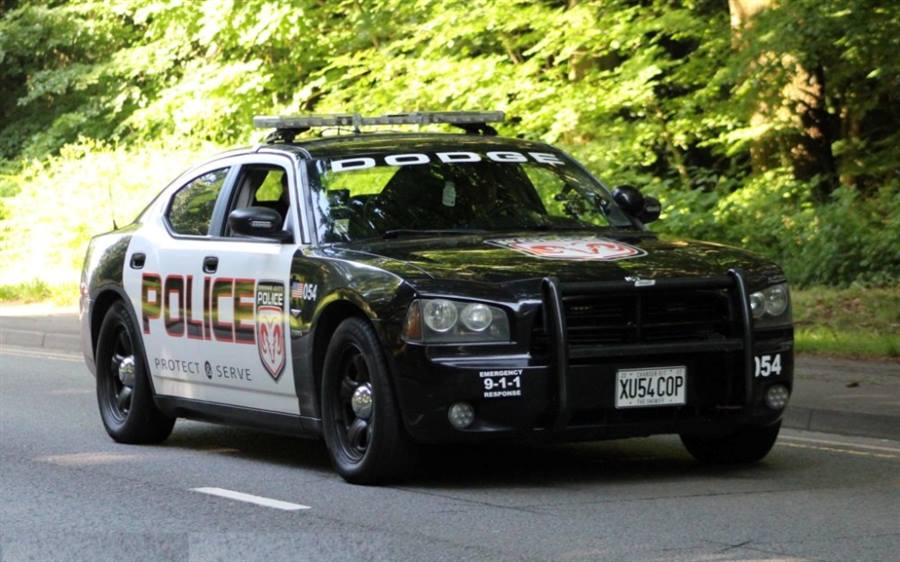 Black Dodge Charger Pursuit 5.7 V8 HEMI wedding car 12560