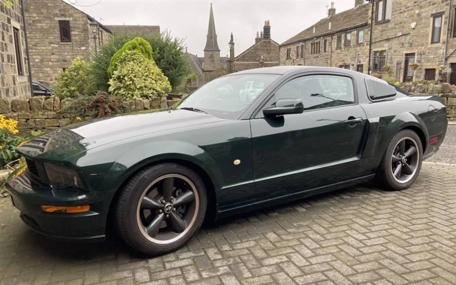 Ford Mustang Bullitt wedding car