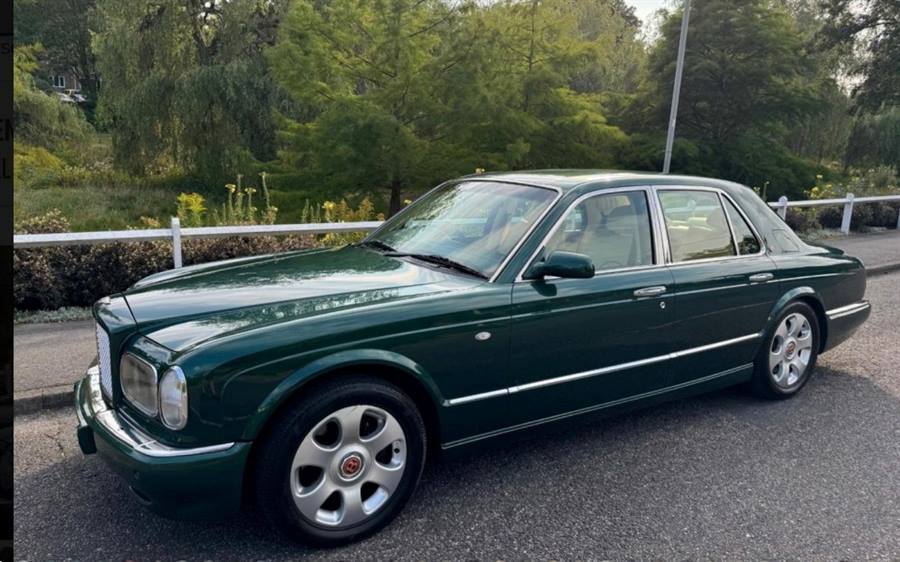 Bentley Arnage Red Label wedding car