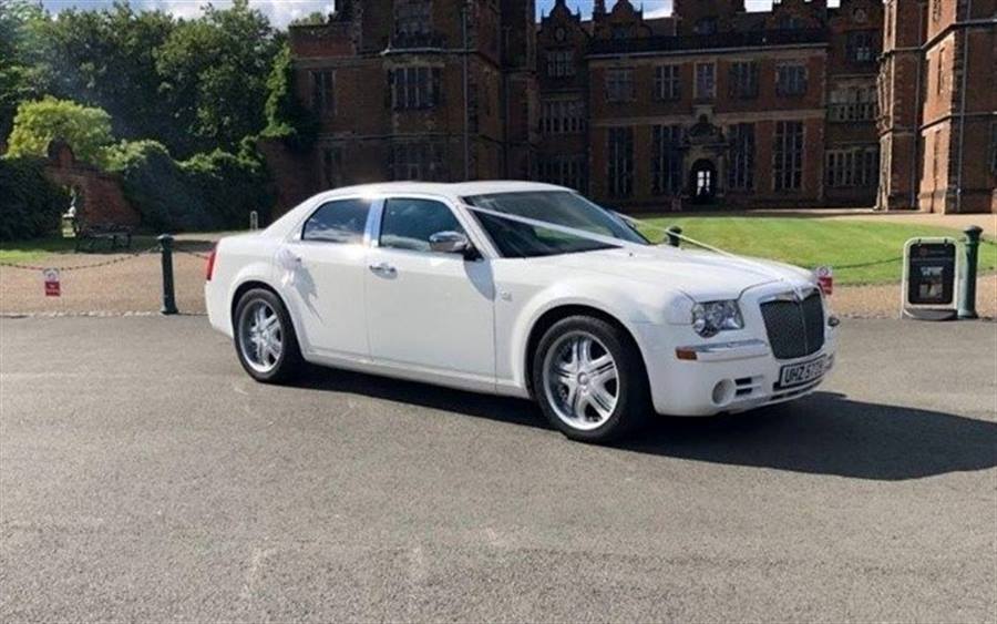 Chrysler 300c wedding car