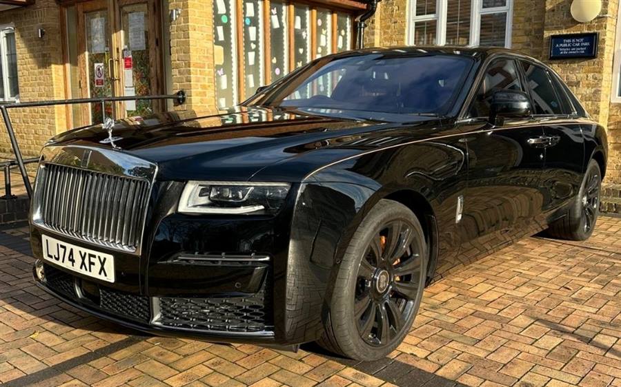 Rolls Royce Phantom wedding car