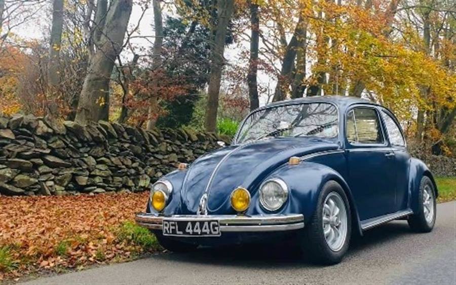 VW Beetle 1300 wedding car