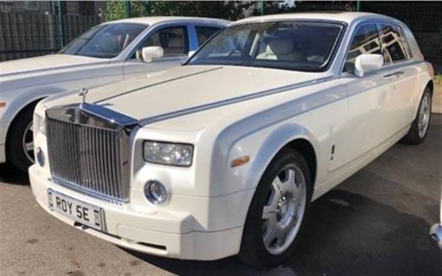 Rolls Royce Phantom wedding car
