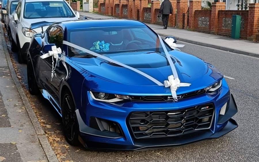 Chevrolet Camaro ZL1 wedding car