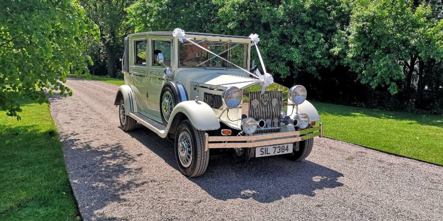 Imperial Viscount 1930s Limousine wedding car