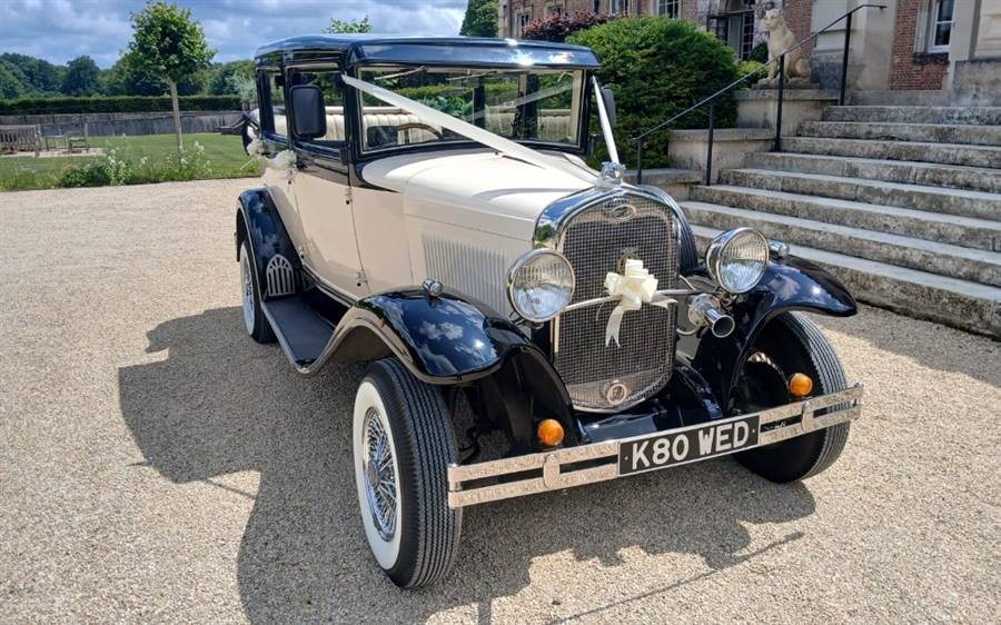 Badsworth Landaulette wedding car