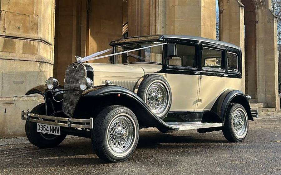 Badsworth Grande wedding car