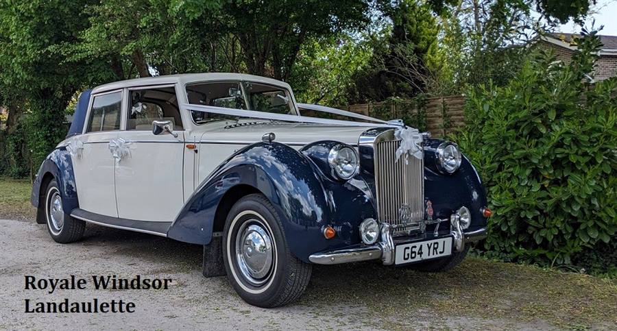 Royale Windsor wedding car