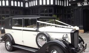 Regent Landaulette Wedding car. Click for more information.