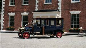 Edwardian Rolls Royce Wedding car. Click for more information.