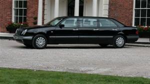 Mercedes E-Class Wedding car. Click for more information.