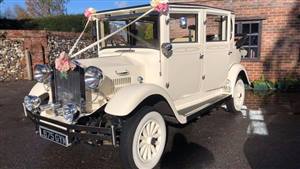 Imperial Landaulette Wedding car. Click for more information.