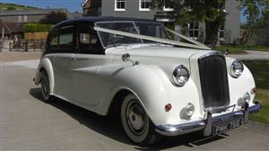 Austin Princess 1967 Wedding car. Click for more information.