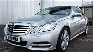 Mercedes Benz E Class Wedding car. Click for more information.