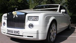 Rolls Royce,Phantom (Black Lthr),Pearl white