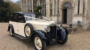 Daimler 1928 Straight Six 25/85 Limousine Black & Ivory