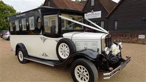 Asquith Mascot Wedding car. Click for more information.