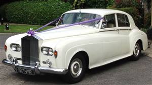 Rolls Royce 1965 Silver Cloud III Wedding car. Click for more information.